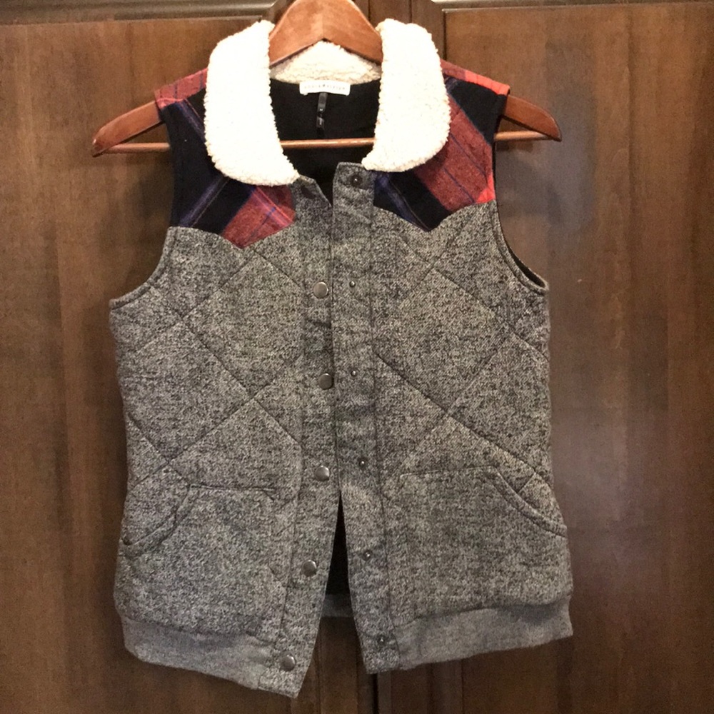 Super cute vest